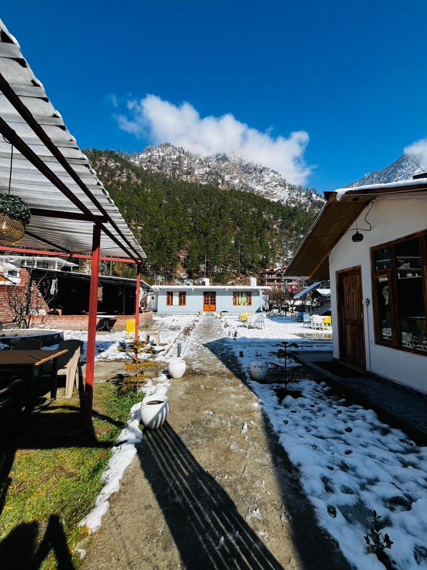 Hotel Adinova Kasol Exterior foto