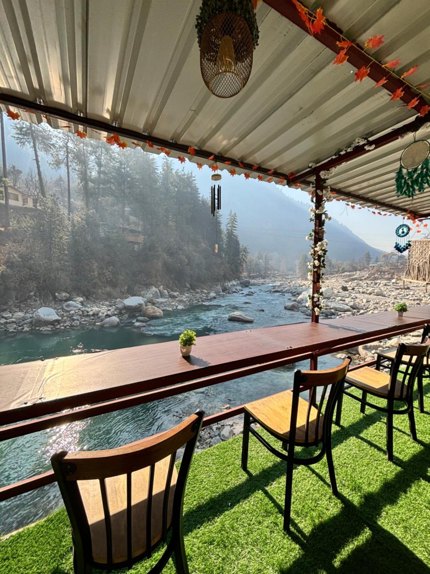 Hotel Adinova Kasol Exterior foto